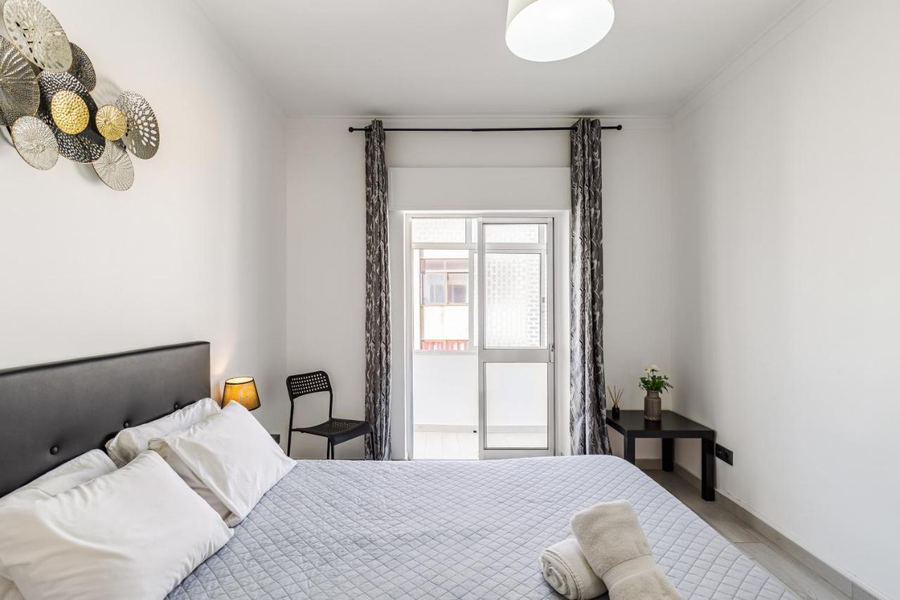 Sleeptubal Moderne Accommodatie Alhos Vedros Luaran gambar