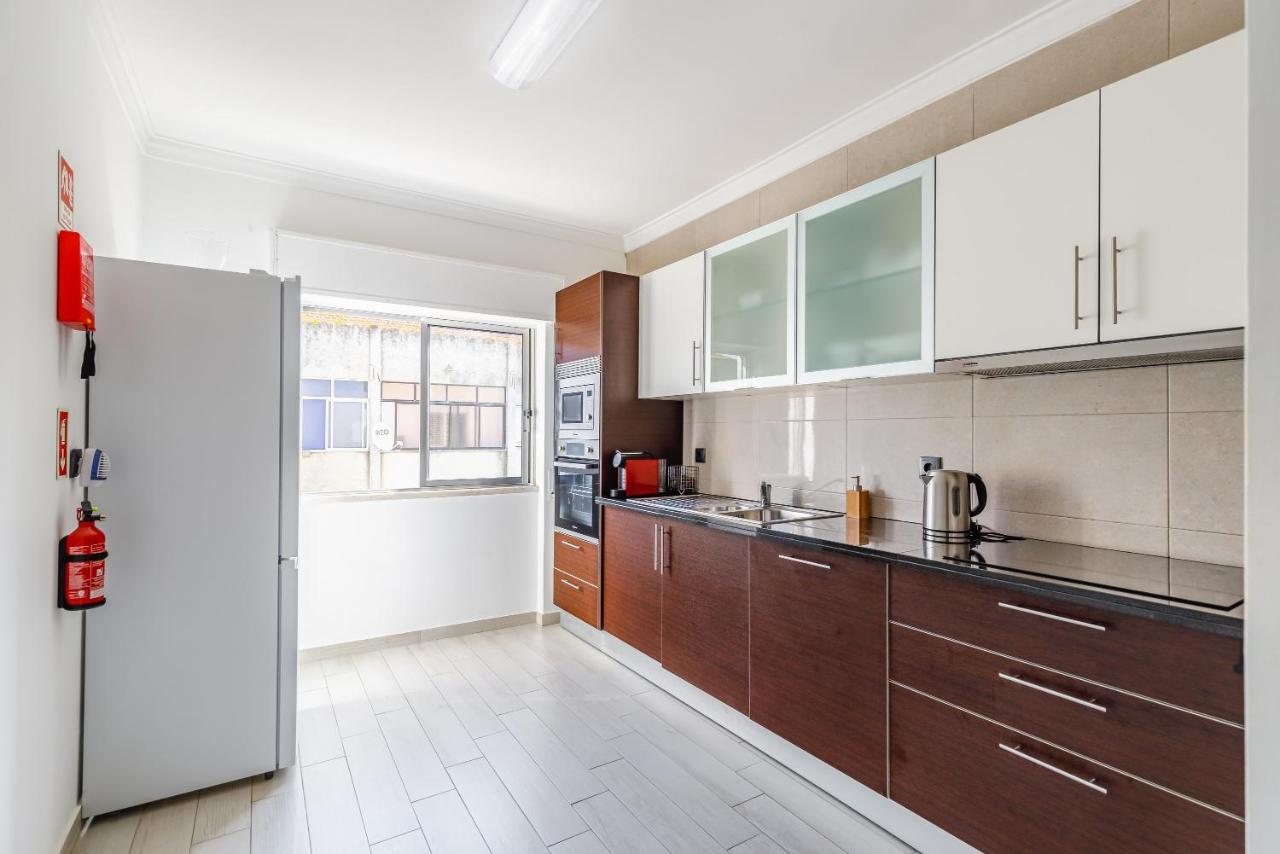 Sleeptubal Moderne Accommodatie Alhos Vedros Luaran gambar